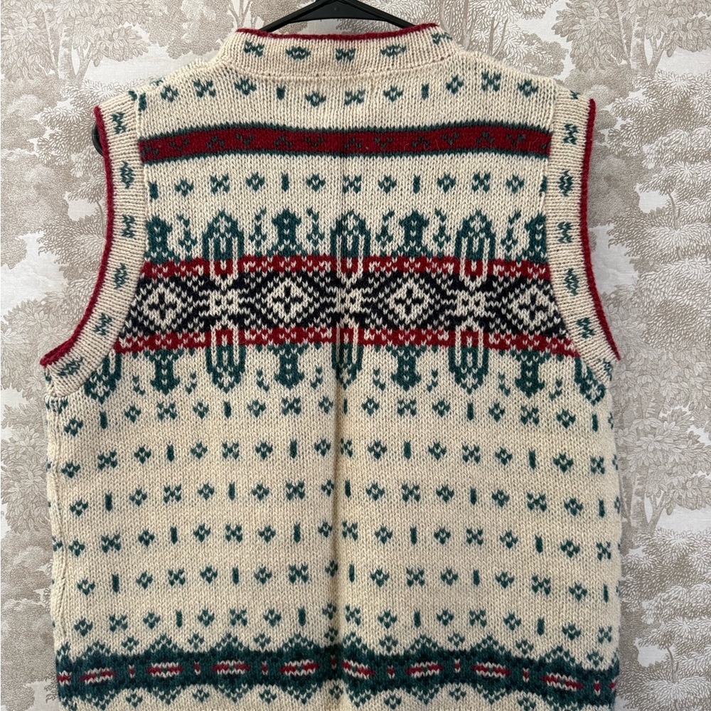Vintage L.L. Bean Fair Isle Knit Vest - Picture 5 of 10